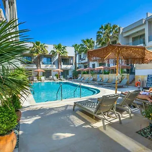 ** Ξενοδοχείο με διαμερίσματα Pefki Deluxe Residences Ελλάδα