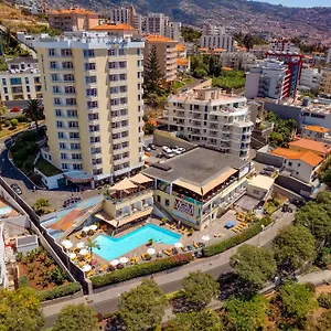 hotellátogatás
